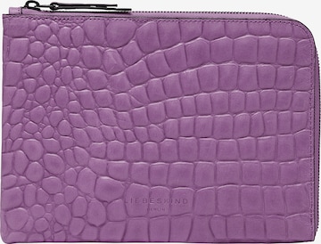 Liebeskind Berlin Wallet in Purple: front