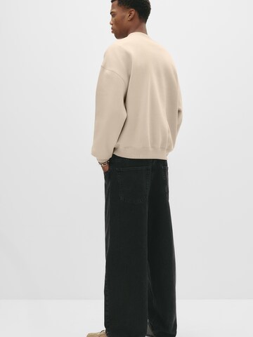 Pull&Bear Sweatshirt in Beige