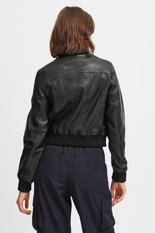 Oxmo Between-Season Jacket in Black