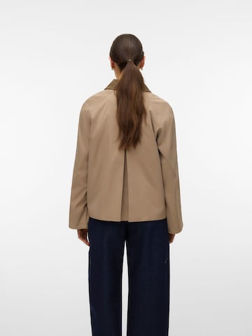 VERO MODA Overgangsjakke 'VMChelseafia' i brun