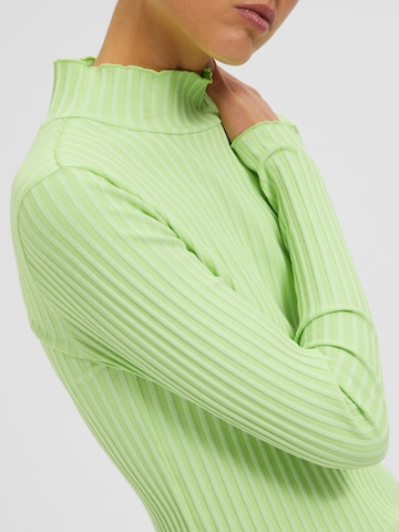 SELECTED FEMME Shirt 'Wilma' in Green