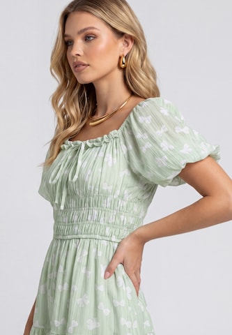 Robe faina en vert