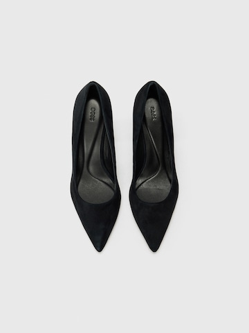 BOSS Avokkaat 'Gracey' värissä musta