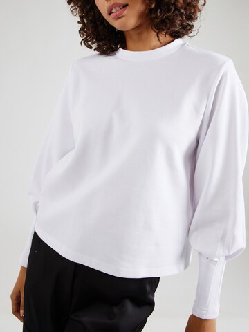 Noisy may Shirt 'OLLI' in White