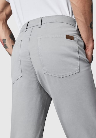 Coupe slim Pantalon chino 'Astron' Peak Time en gris