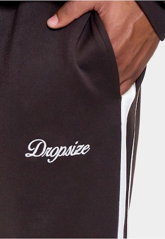Dropsize Tapered Broek in Bruin