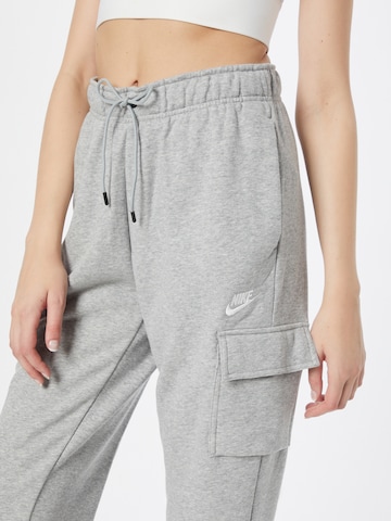 Nike Sportswear Tapered Cargo Pants in Grey
