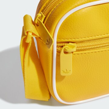 Sac à bandoulière 'Adicolor Classic Mini' ADIDAS ORIGINALS en jaune