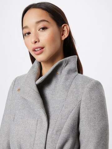 Cappotto di mezza stagione di VERO MODA in grigio