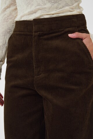 SAINT TROPEZ Regular Trousers in Brown