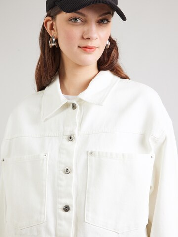 VANS - Chaqueta de entretiempo 'Raynes' en blanco