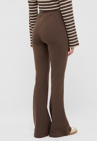 MUSTANG Flared Trousers 'Healy' in Brown