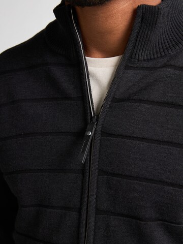 Vestes en maille Petrol Industries en noir