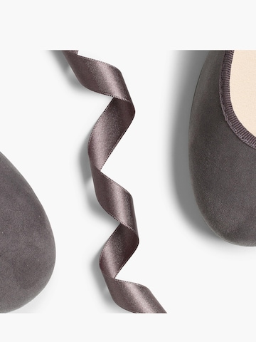 Pisamonas Ballerina in Grau