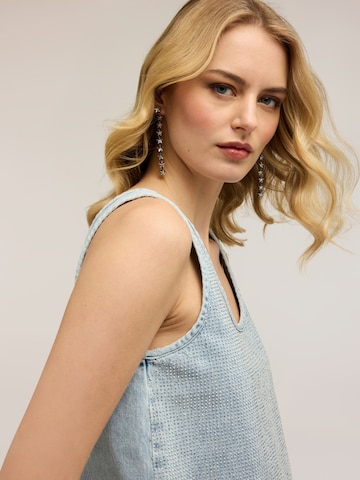 MOTIVI Top in Blue