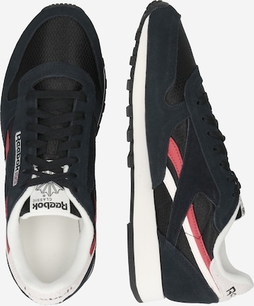 Sneaker low de la Reebok pe negru