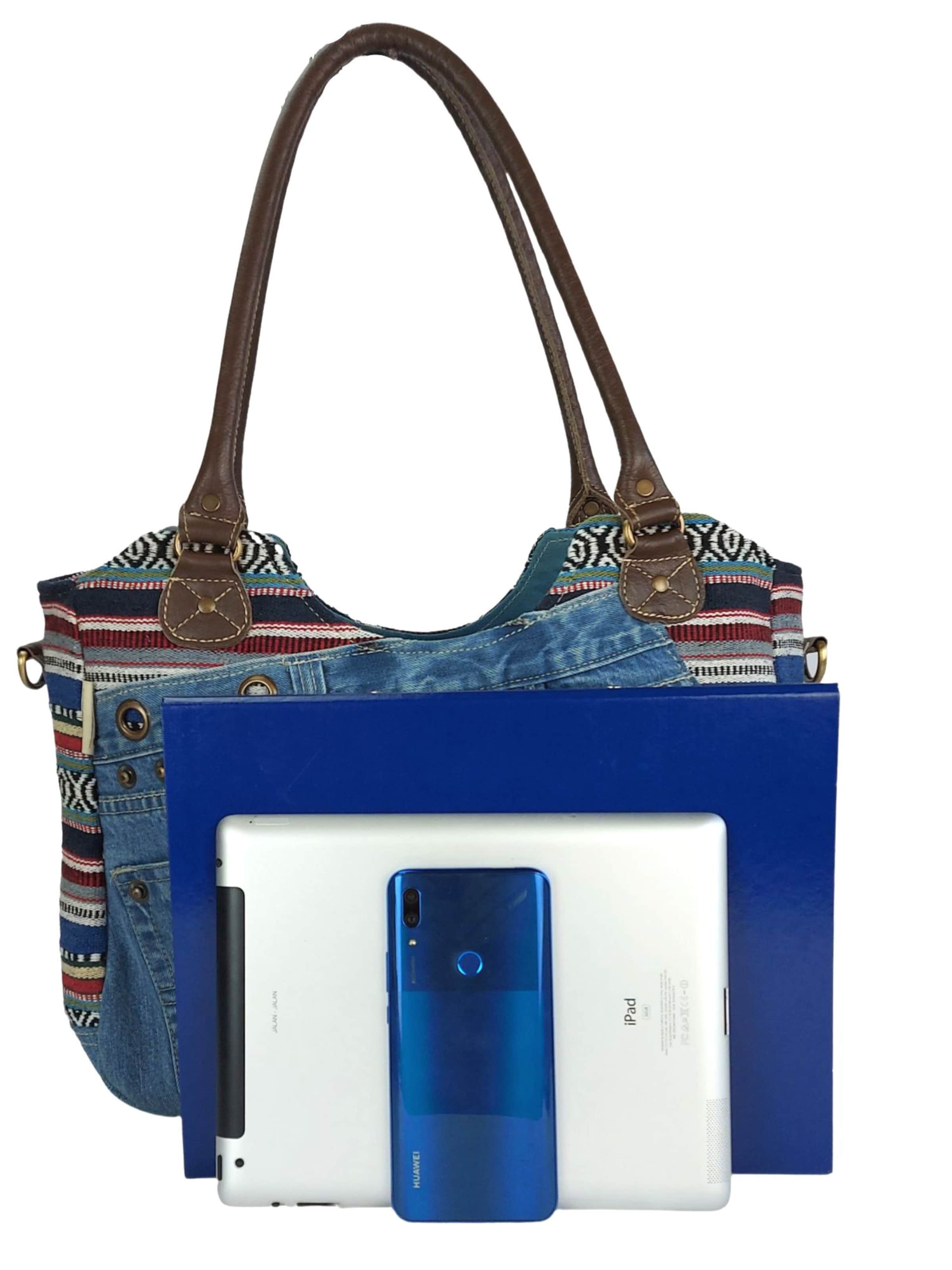 Sunsa Handbag 'Sunsa' in Blue