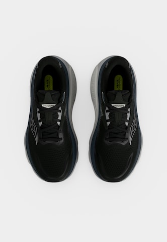 Chaussure de course saucony en noir