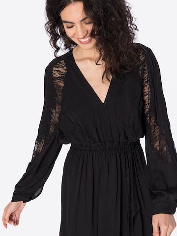 IRO - Vestido 'FURIA' en negro