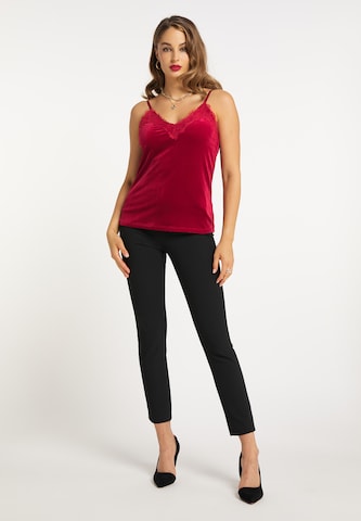 faina Top in Rood