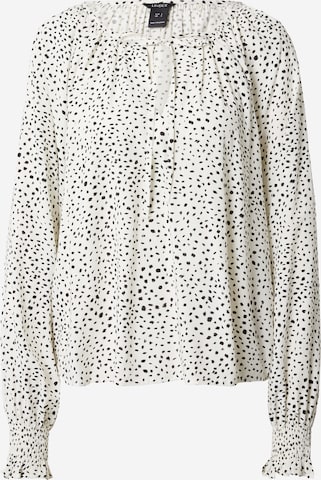 Lindex Blouse in White: front