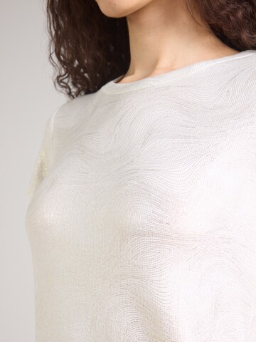 T-shirt MORE & MORE en blanc