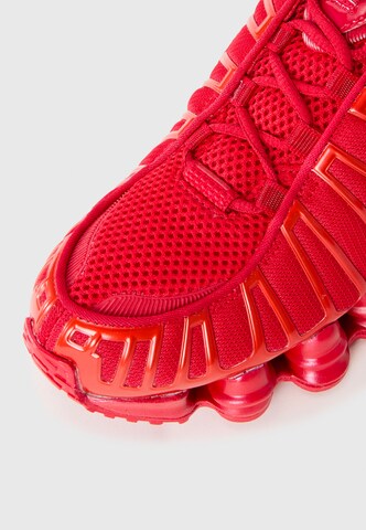 Nike Sportswear Tenisky 'SHOX TL' – červená