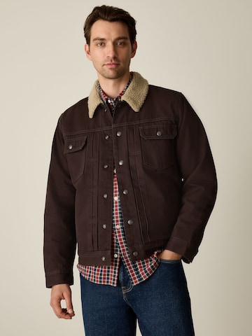 Next Jacke in Braun: Vorderseite