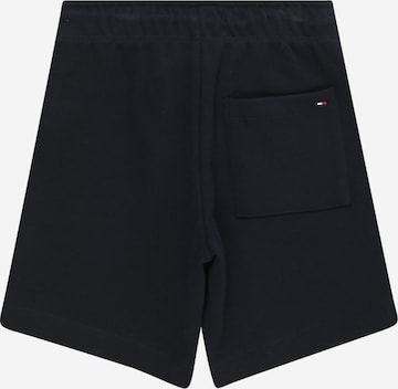 TOMMY HILFIGER Regular Shorts in Blau