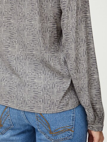 PULZ Jeans - Blusa 'Gene' en gris