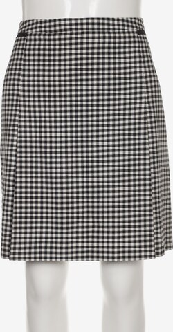 apriori Skirt in XXL in Black: front