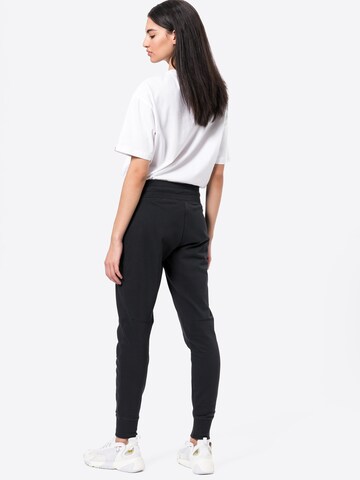 new balance Tapered Pants 'Essentials' in Black