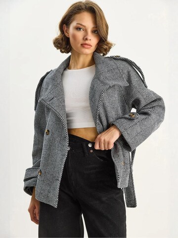 Bianco Lucci - Sobretudo meia-estação em bege