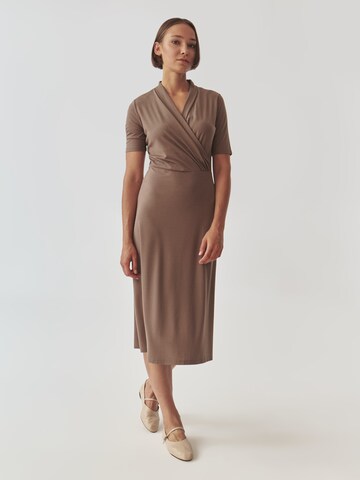 Robe 'JOE' TATUUM en beige