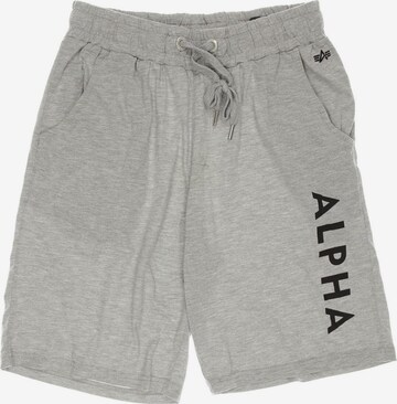 ALPHA INDUSTRIES Shorts in 34 in Grey: front