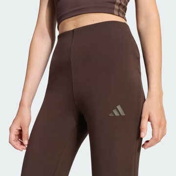 ADIDAS SPORTSWEAR Rozšírený strih Športové nohavice 'All Szn' - Hnedá