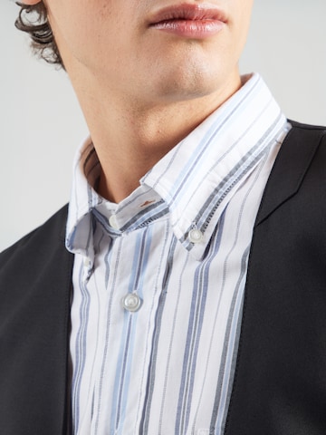 BOSS Orange Comfort fit Srajca 'Lambey_1' | bela barva