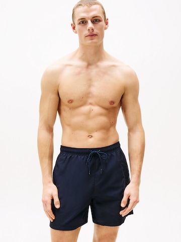 Shorts de bain TOMMY HILFIGER en bleu : devant