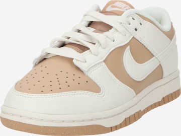 Baskets basses 'Dunk Next Nature' Nike Sportswear en beige : devant