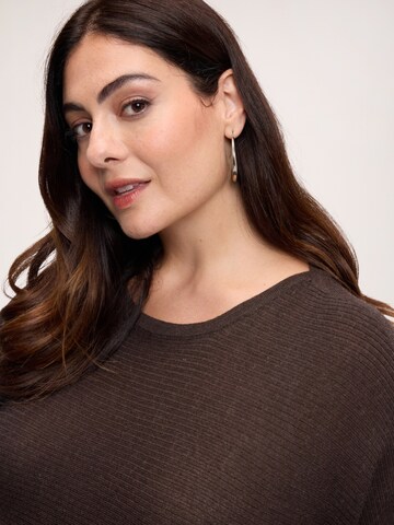 Pull-over Fiorella Rubino en marron