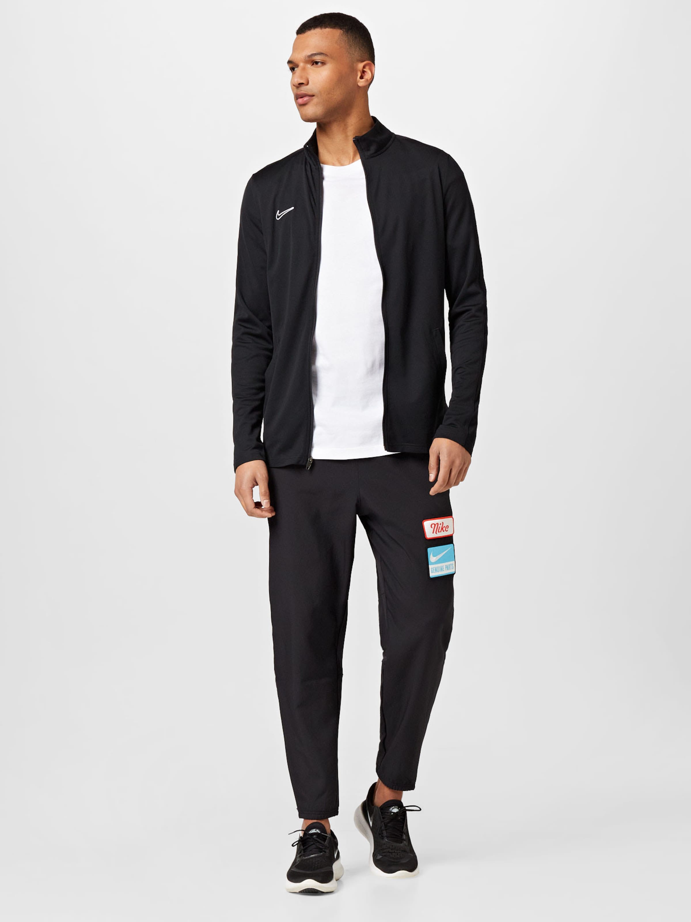 Completo nike shop nero