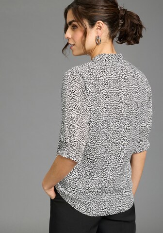 LAURA SCOTT Blouse in Black