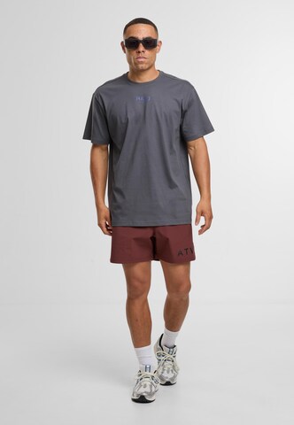 HALO T-Shirt in Grau