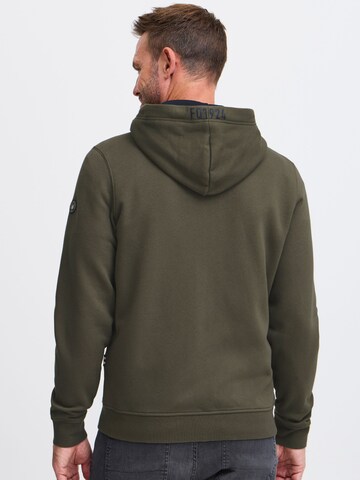 FQ1924 - Sudadera con cremallera 'WILLIAM' en verde