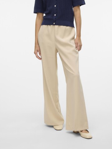 VERO MODA Wide leg Trousers 'CARMEN' in Beige: front