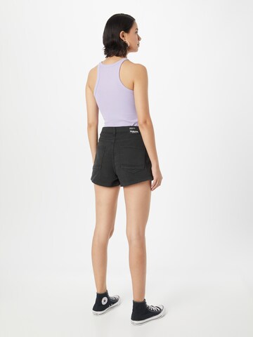 Sublevel Regular Shorts in Grau