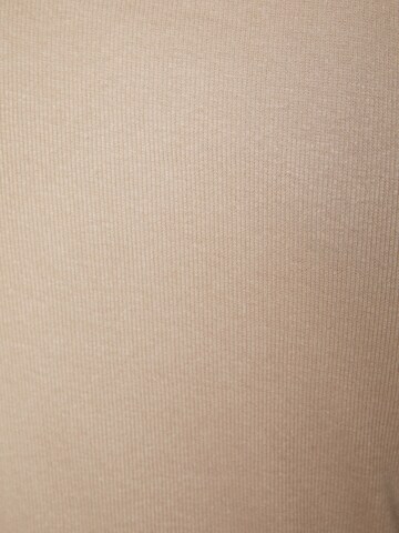 Bershka T-shirt i beige