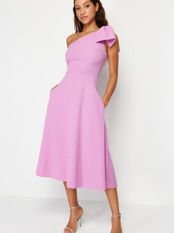 Trendyol Cocktail dress in Pink