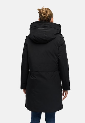 Cappotto invernale 'Pakaami 16' di MARIKOO in nero