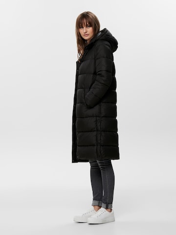 ONLY Zimní kabát 'Cammie' – černá